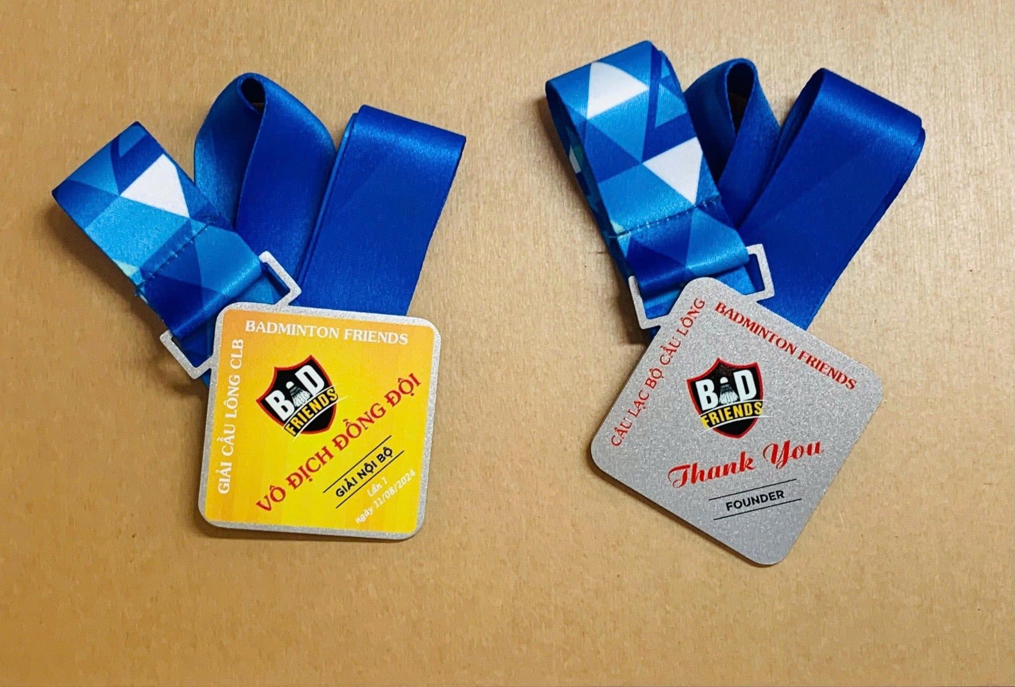 HUY CHƯƠNG TẠO HÌNH TÙY CHỈNH - BADMINTON FRIENDS