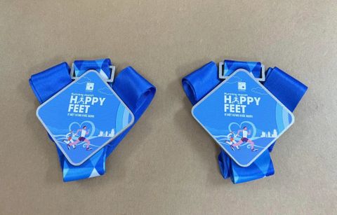  HUY CHƯƠNG TẠO HÌNH TÙY CHỈNH - HAPPY FEET 