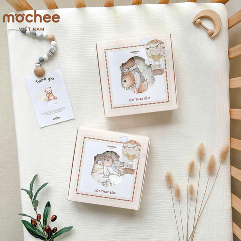 Lót Thay Bỉm Cotton Hoạ Tiết Cổ Tích Mochee ( hộp )