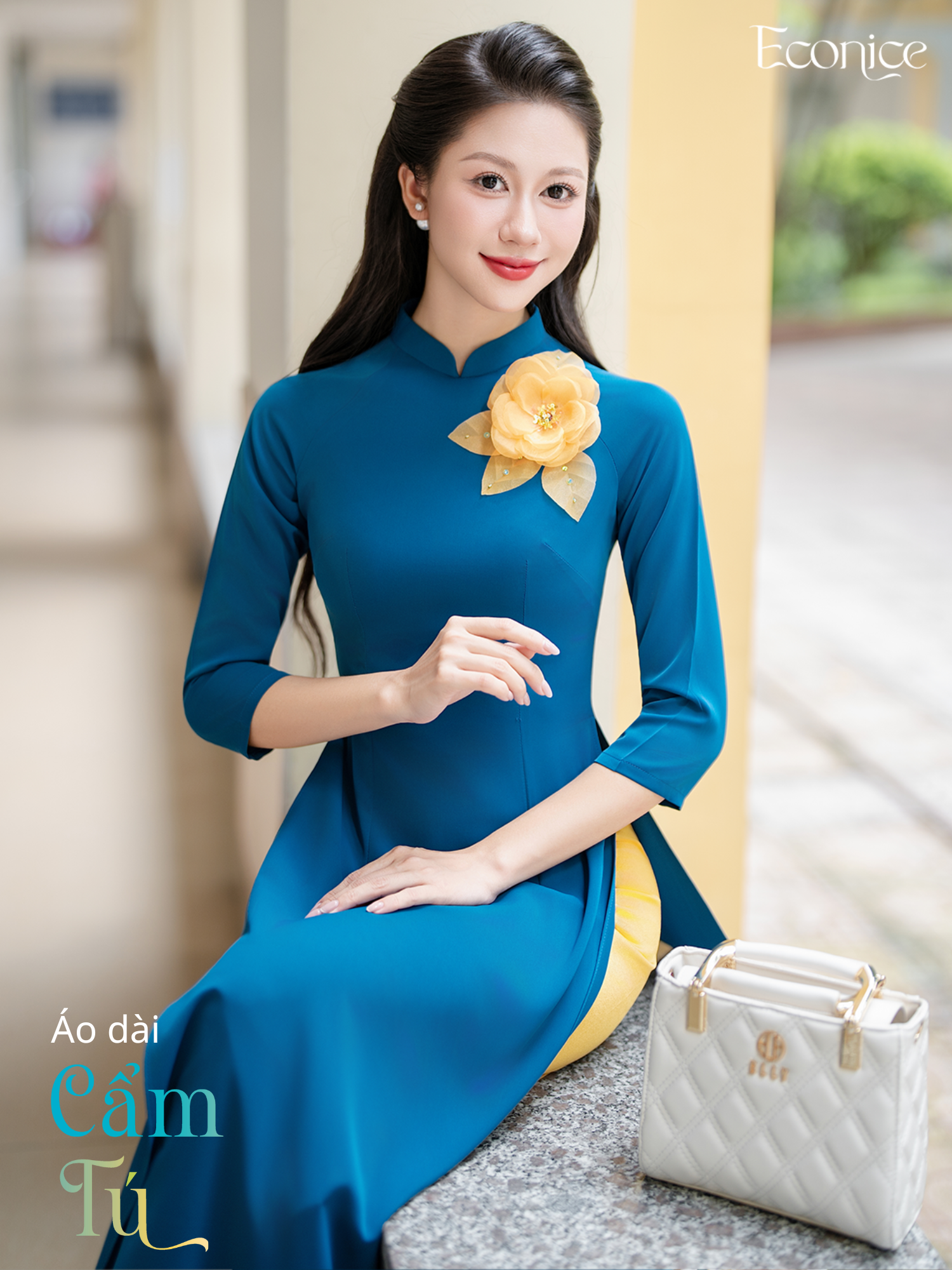 Set áo dài nữ truyền thống đính kết Cẩm Tú