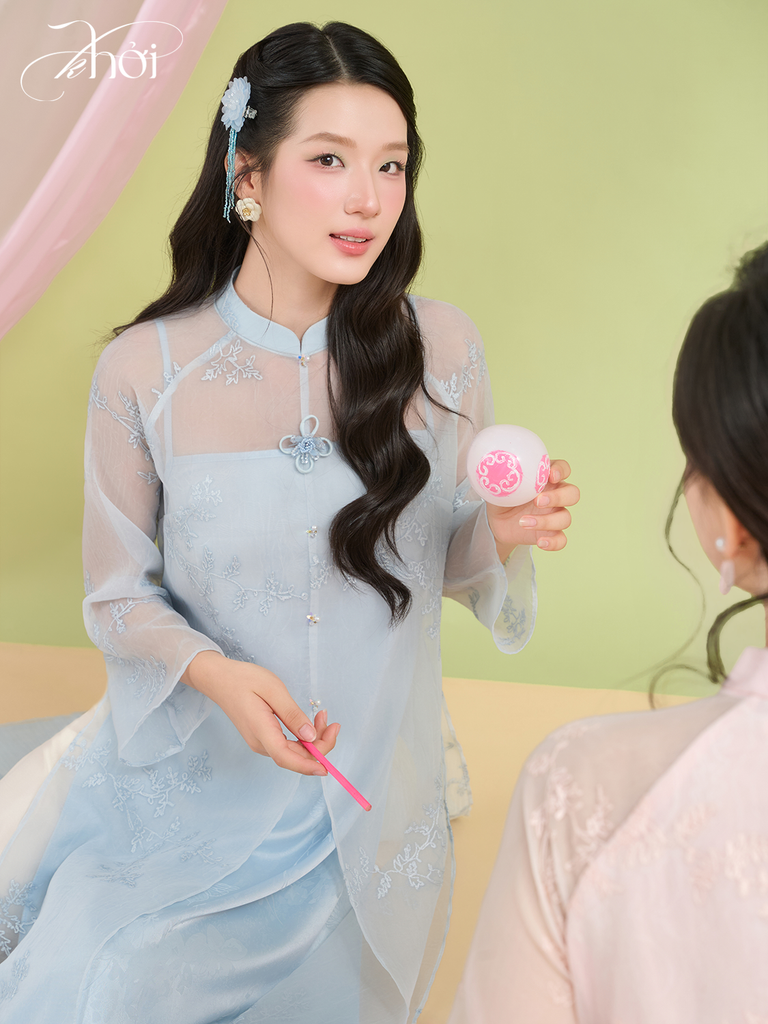 Áo dài Khởi Vân Hội