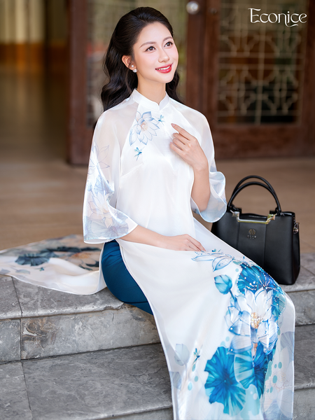 Set áo dài cách tân nữ đính kết Econice Lam Vũ