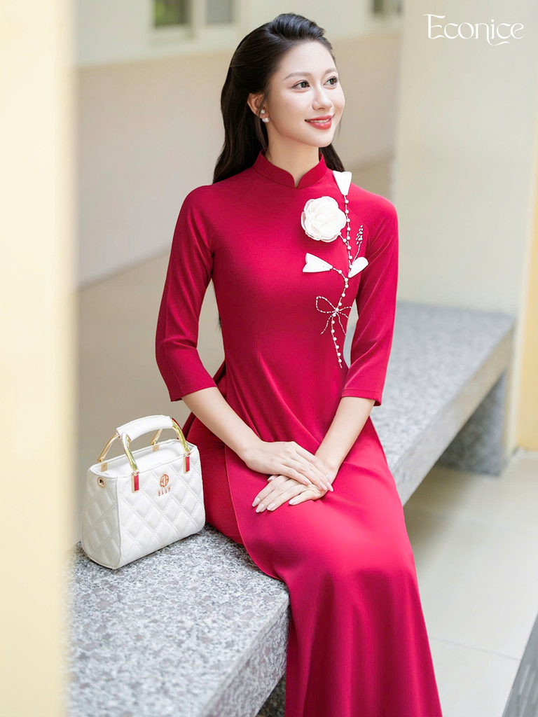 Set áo dài nữ truyền thống đính kết Dung Hoa