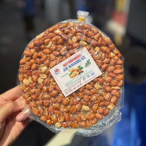 Kẹo đậu phộng tròn