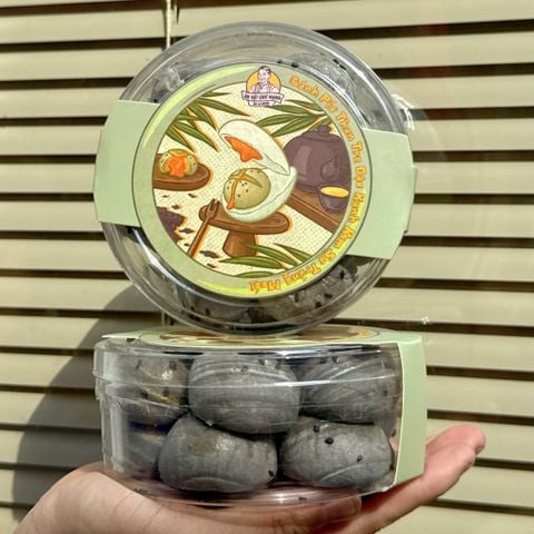 Bánh Pía Than Tre Nhân Đậu Xanh Kim Sa Trứng Muối