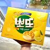 Bánh Quy Kẹp Kem Vị Chanh Crown 322G