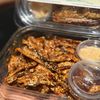 Khô Khoai Mè Chấm Sốt Me