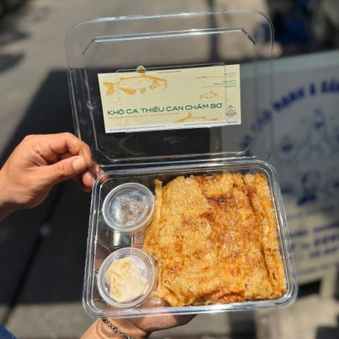 Khô Cá Thiều Cán Chấm Sốt