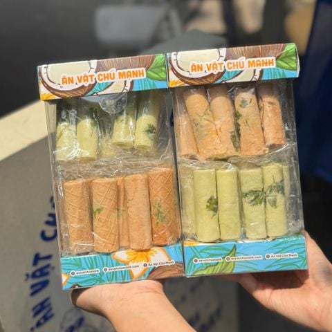 Bánh Ống Kem Bơ Sầu Riêng