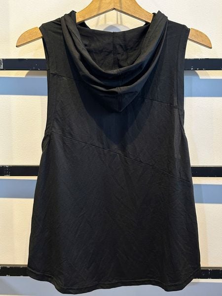  Áo Thể Thao Singlet Tailwind Black Có Nón 