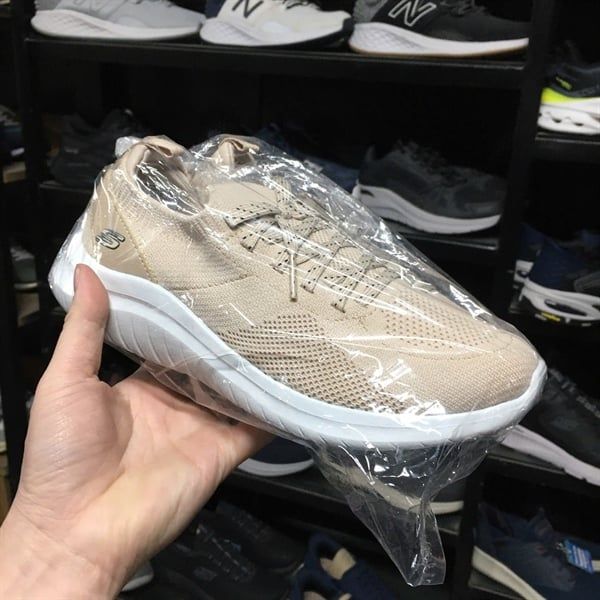 Giày thể thao nữ Skech cổ chun siêu nhẹ- Màu be