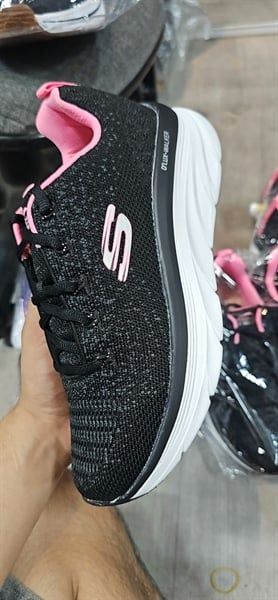 Giày thể thao nữ đế cao Skech D'lux Walker- Đen viền hồng