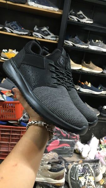 Giày Skech nam lười đế đen