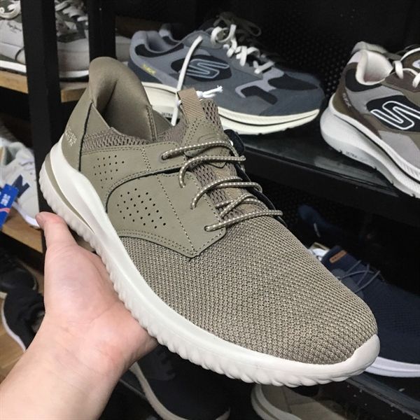 Giày Skech cổ chun siêu nhẹ Swift Fit- Nâu nhạt