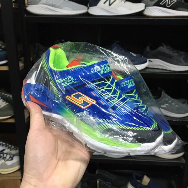 Giày thể thao Skech trẻ em quai dán siêu nhẹ - Xanh biển