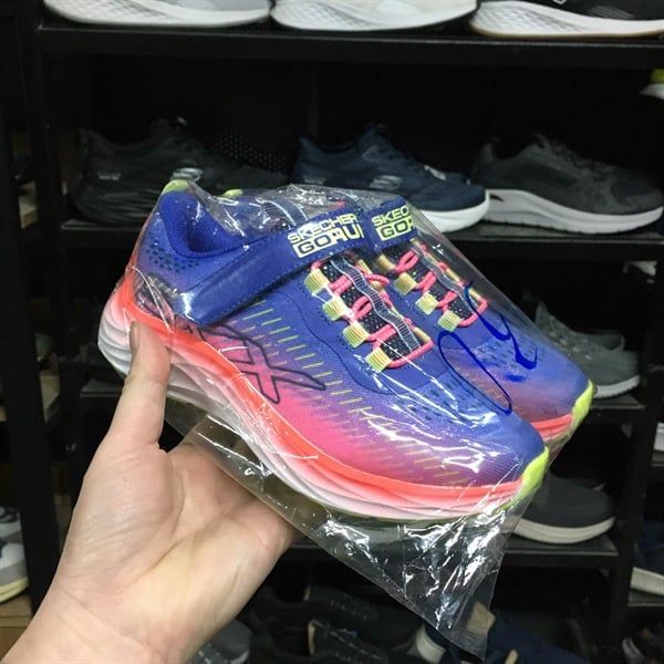 Giày thể thao Skech trẻ em quai dán siêu nhẹ - Xanh viền đỏ