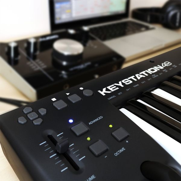 MIDi Controller M AUDIO KEYSTATION 49 II - Keyboard Controller