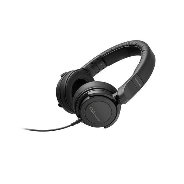 Tai nghe kiểm âm Beyerdynamic DT 240 Pro - Headphone Studio