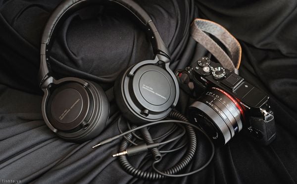 Tai nghe kiểm âm Beyerdynamic DT 240 Pro - Headphone Studio