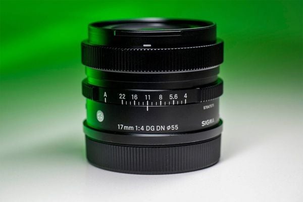 Ống kính Sigma 17mm f/4 DG DN Contemporary for Sony E