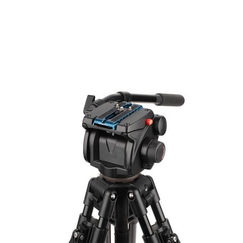 Chân máy quay Benro