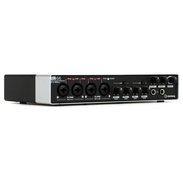 Sound card Steinberg UR44 - Sound card thu âm