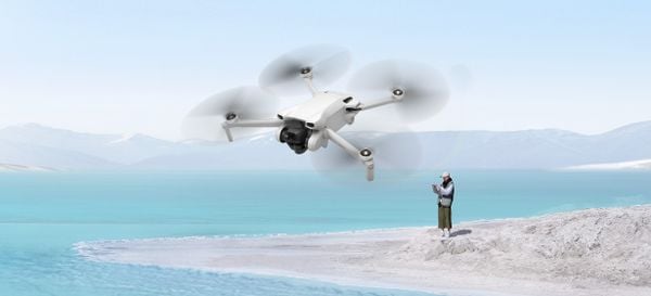 Thiết bị bay không người lái DJI Flycam DJI Mini 3 (GL) MT3PD kèm điều khiển RC231