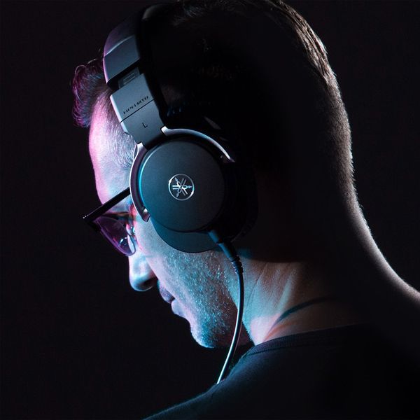 Tai nghe kiểm âm YAMAHA HPH-MT5W - Headphone Studio