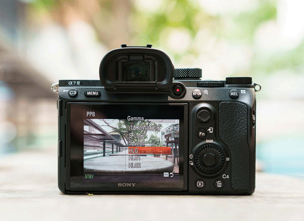 Máy ảnh Sony Alpha ILCE-7M3K/ A7M3 Kit FE 28-70mm F3.5-5.6 OSS