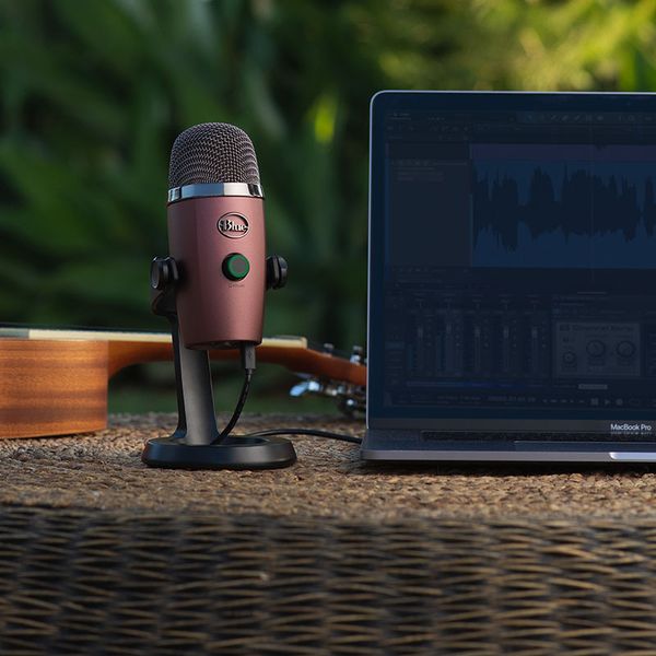 Micro thu âm BLUE YETI NANO blue USB - Condenser Microphone