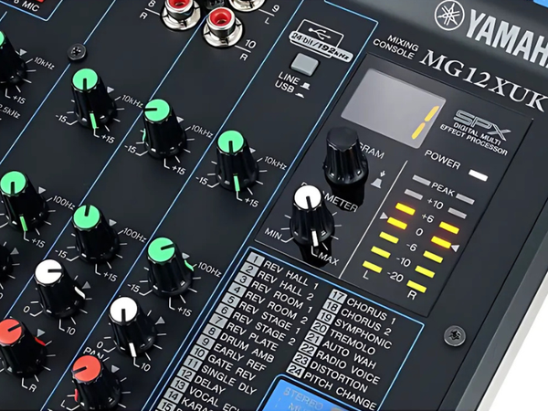 Mixer Yamaha MG12XUK - Bàn trộn âm thanh all in one
