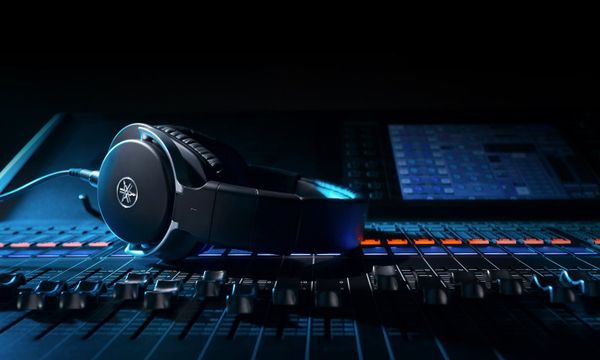 Tai nghe kiểm âm YAMAHA HPH-MT8 - Headphone Studio