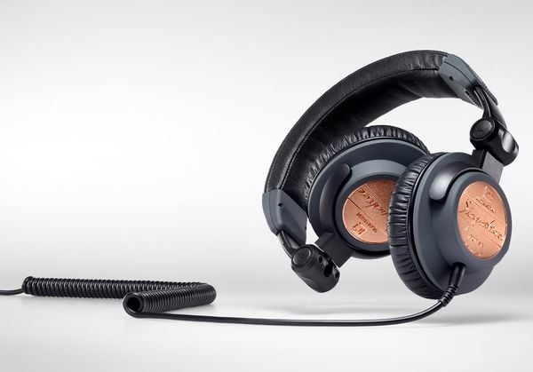 Tai nghe kiểm âm Ultrasone Signature Pulse - made in Germany