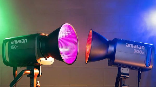 Đèn LED Aputure Amaran 300C RGBWW Full-Color (Chính hãng)