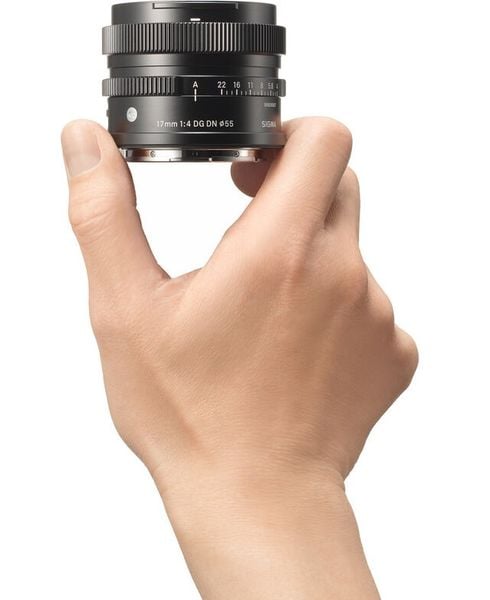 Ống kính Sigma 17mm f/4 DG DN Contemporary for Sony E
