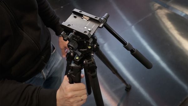 SmallRig x Potato Jet TRIBEX Hydraulic Carbon Firber Tripod Kit