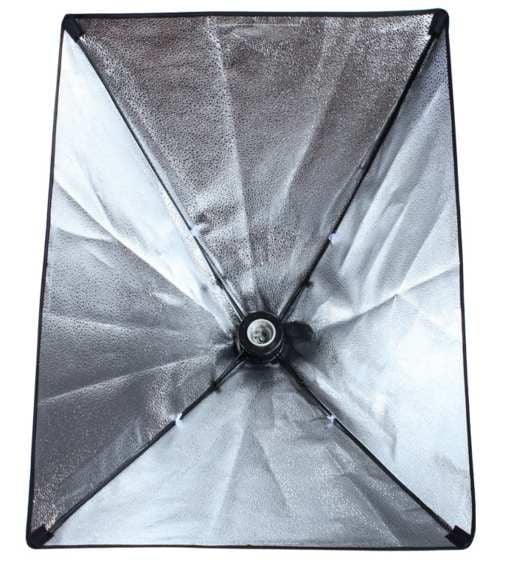 Softbox 50x70 (Lồng toả sáng kèm chui đèn)