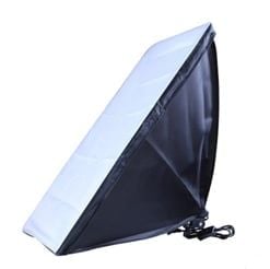 Softbox 50x70 (Lồng toả sáng kèm chui đèn)