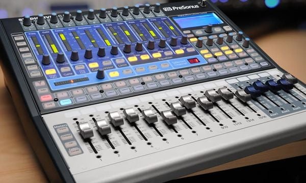 Bàn Mixer PreSonus StudioLive Classic 16.0.2 USB