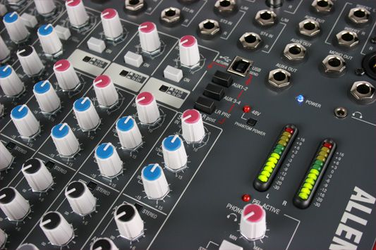 Mixer ALLEN & HEATH ZED 2402