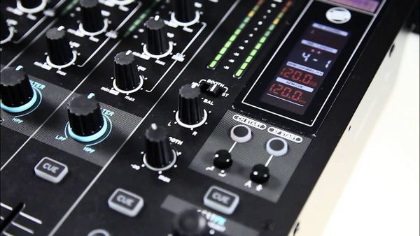 RELOOP RMX-80 4+1 CHANNEL PERFORMANCE CLUB MIXER