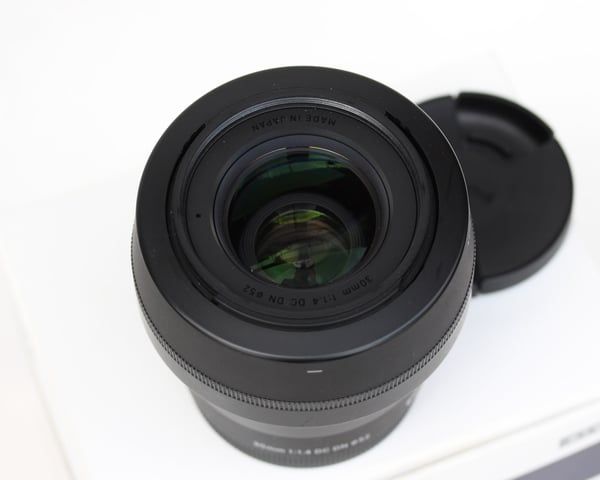 Ống kính Sigma 30mm F1.4 DC DN for Sony E Lens Sony