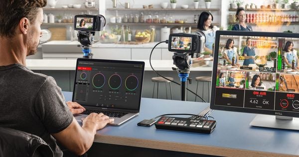 Bàn trộn hình ảnh Blackmagic ATEM Mini Pro