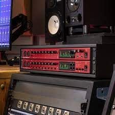 Focusrite Clarett+ OctoPre 8-Channel Adat Preamp