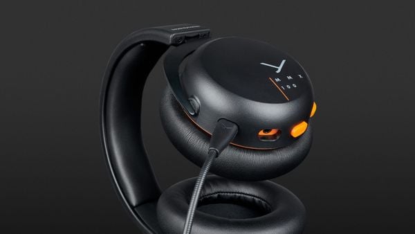 Tai nghe kiểm âm Beyerdynamic MMX100 Black or White