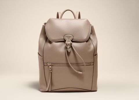 Heritage Buckle Flap Backpk(M) - BEIGE