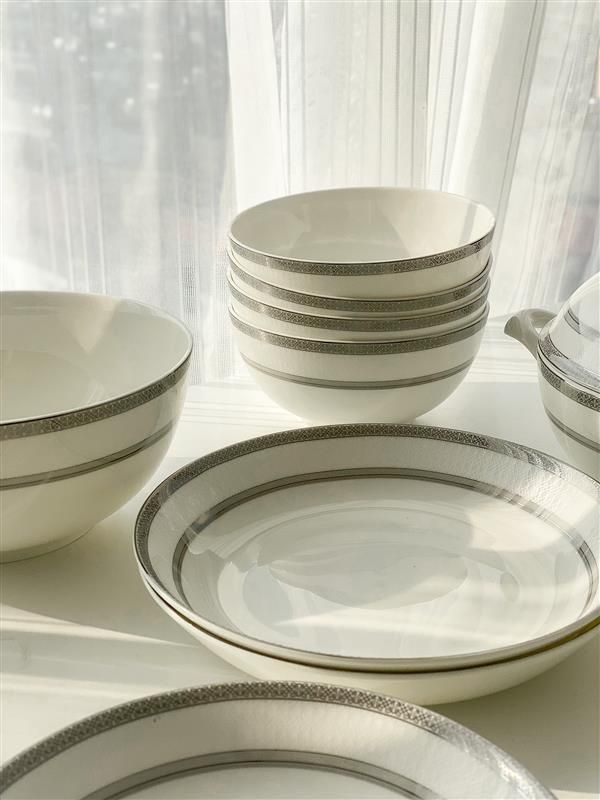  Bộ đồ ăn sứ xương bạch kim anh 
