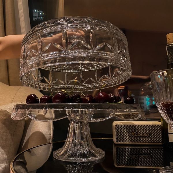  Chân bồng pha lê có nắp Tulip 