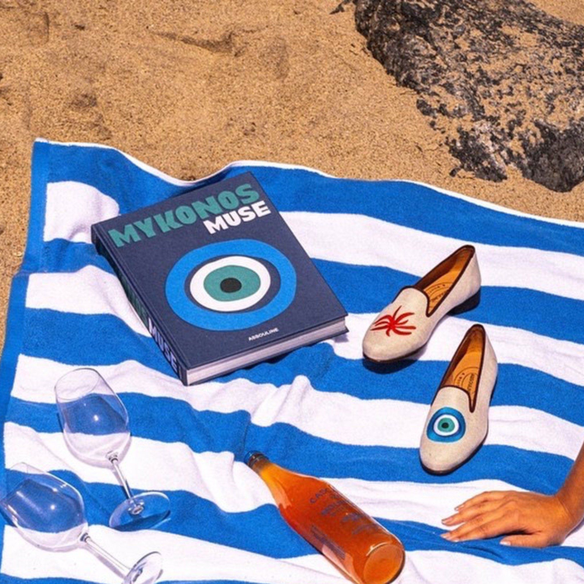  Sách Mykonos Muse Assouline 