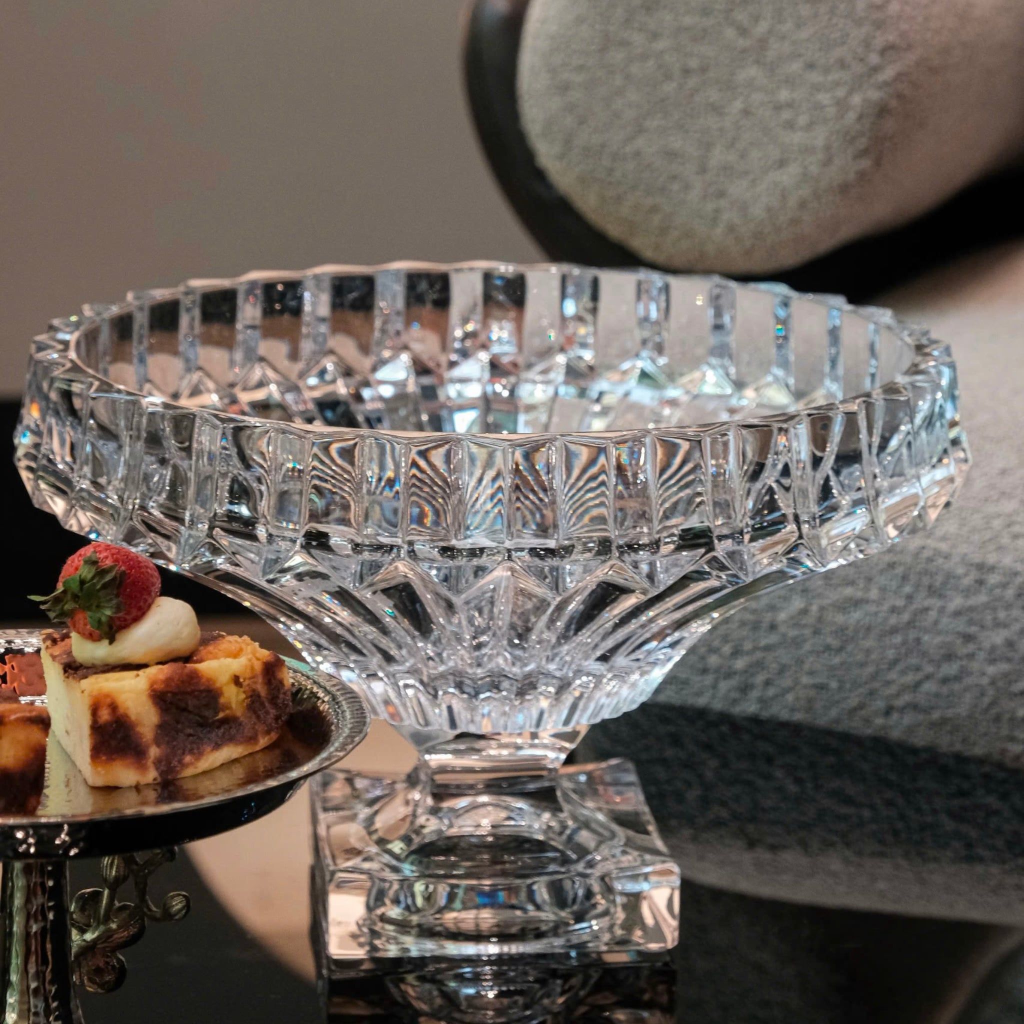  Tô chân đế Crown Jewel 30cm 